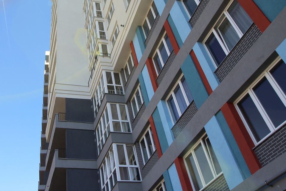Продаётся 2-комнатная квартира, 67.9 м²
