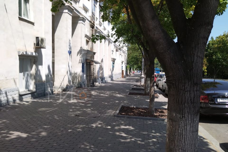 Продаётся 3-комнатная квартира, 80 м²
