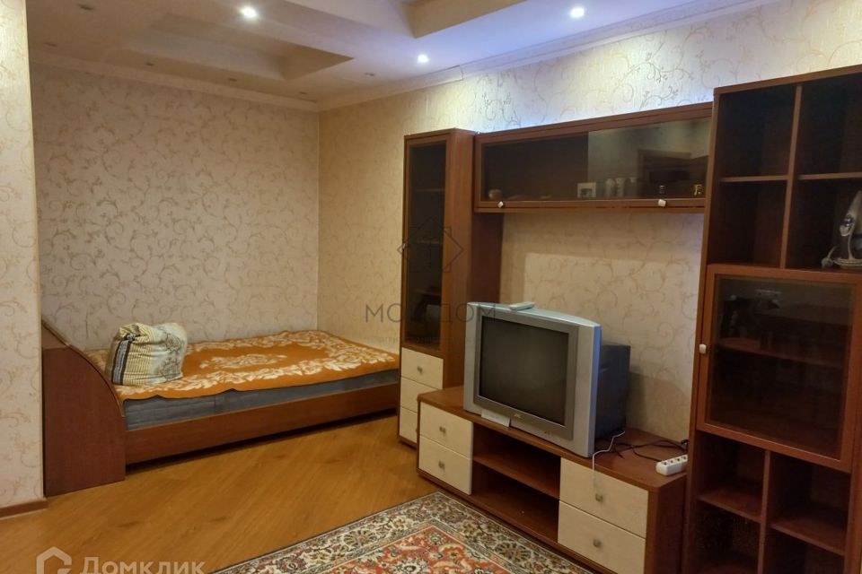 Сдаётся 1-комнатная квартира, 42 м²