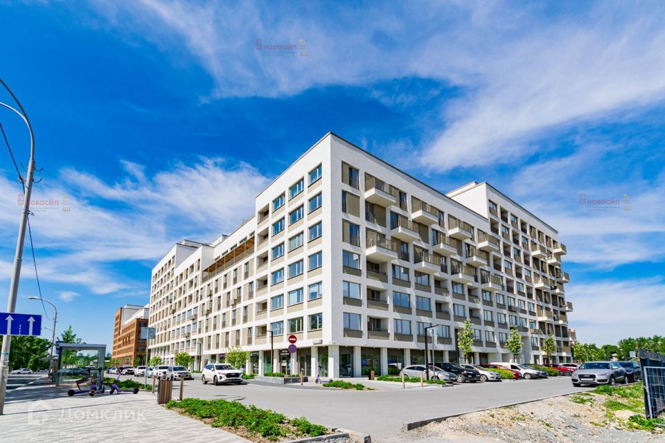 Продаётся 3-комнатная квартира, 149.5 м²