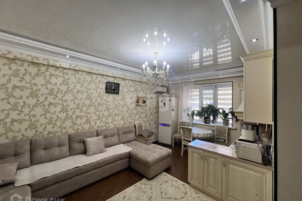 Продаётся 1-комнатная квартира, 38 м²