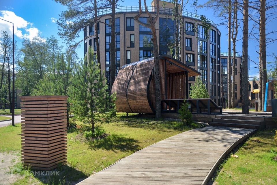 Сдаётся 4-комнатная квартира, 98 м²