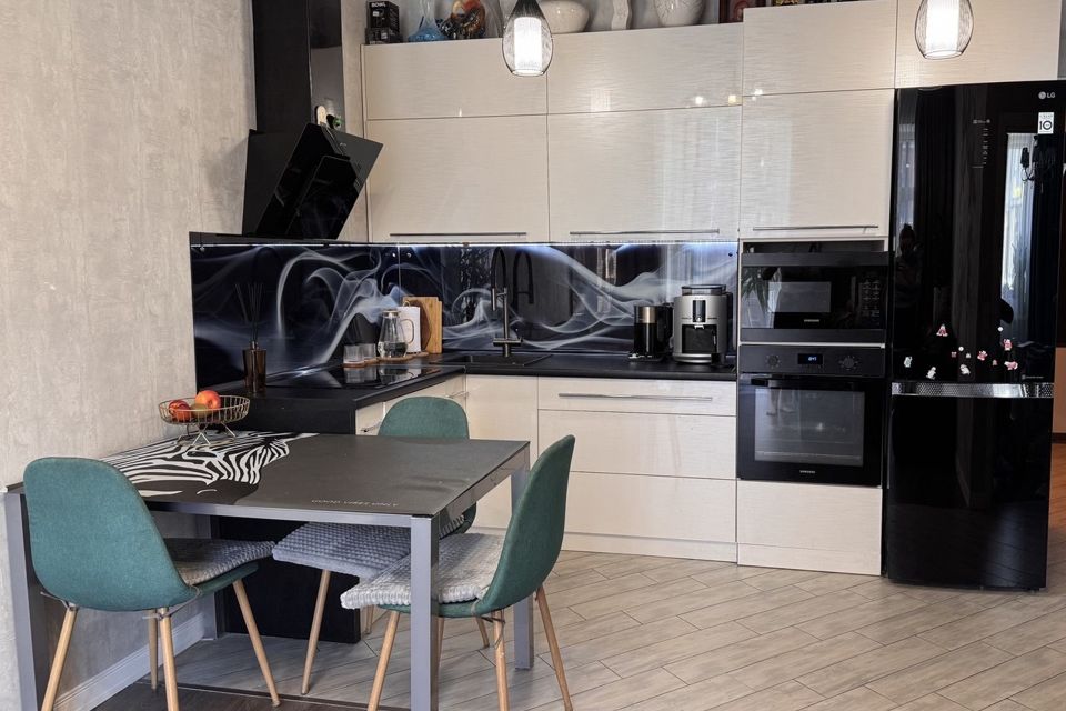 Продаётся 2-комнатная квартира, 54.1 м²