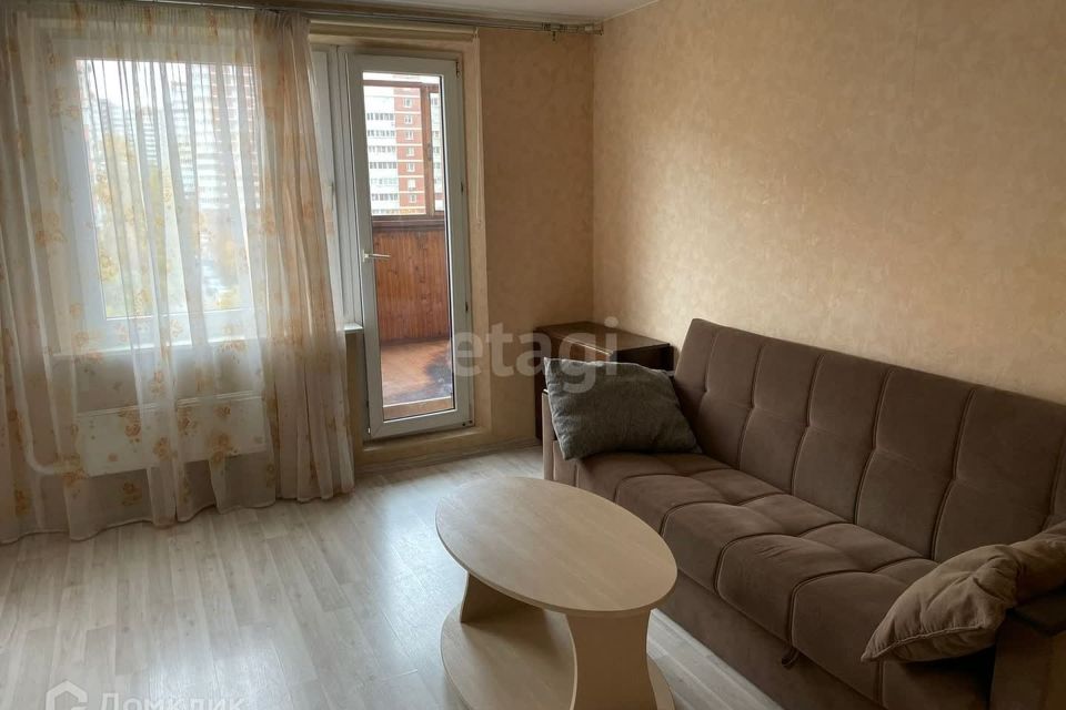 Продаётся 2-комнатная квартира, 47.4 м²