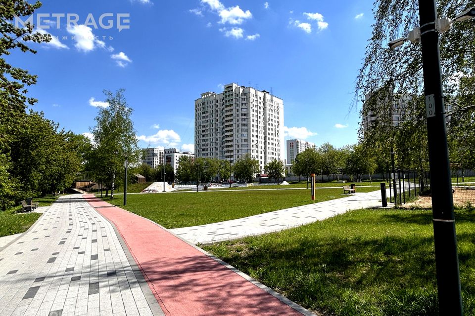 Сдаётся 2-комнатная квартира, 56 м²