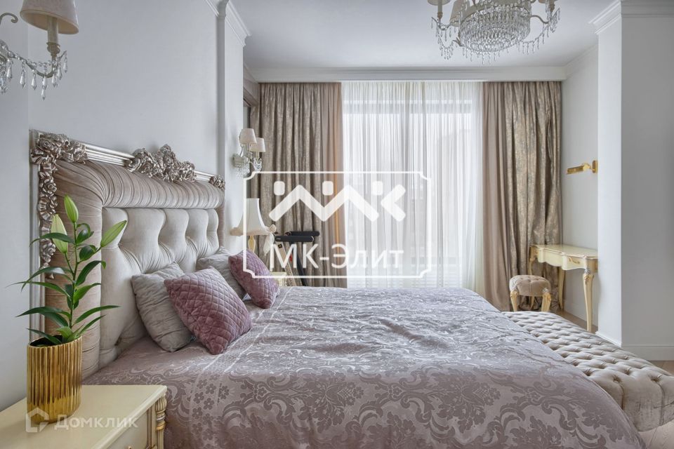 Продаётся 3-комнатная квартира, 100 м²