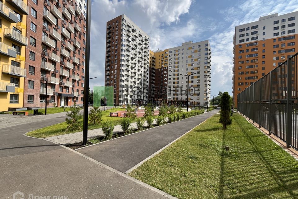 Продаётся 1-комнатная квартира, 37.2 м²