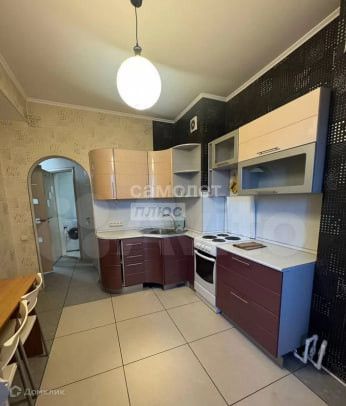 Продаётся 1-комнатная квартира, 43.7 м²