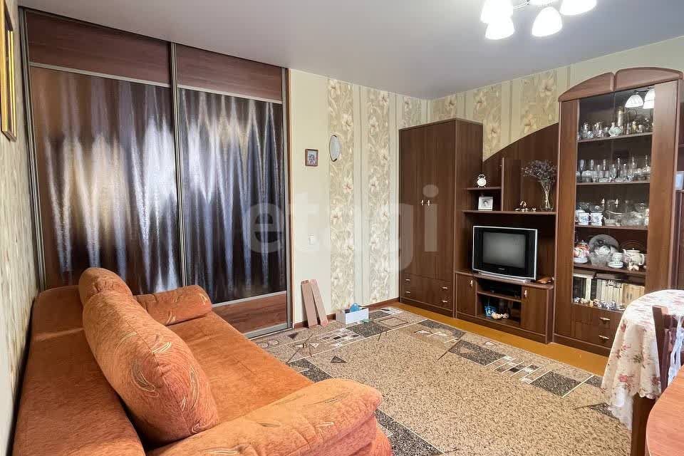 Продаётся 2-комнатная квартира, 47.6 м²