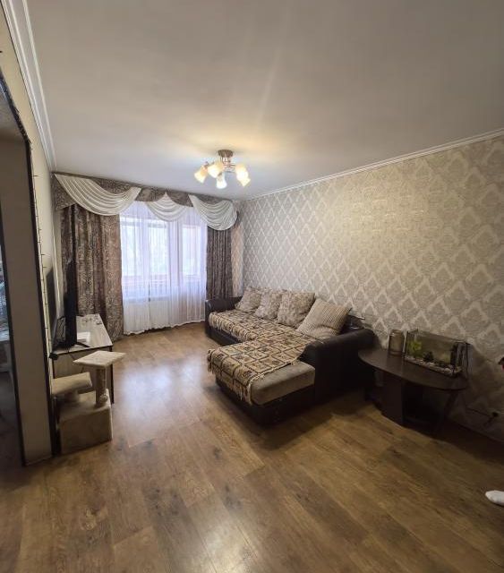 Продаётся 3-комнатная квартира, 58.6 м²