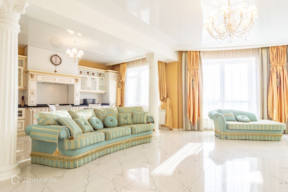Сдаётся 3-комнатная квартира, 115 м²
