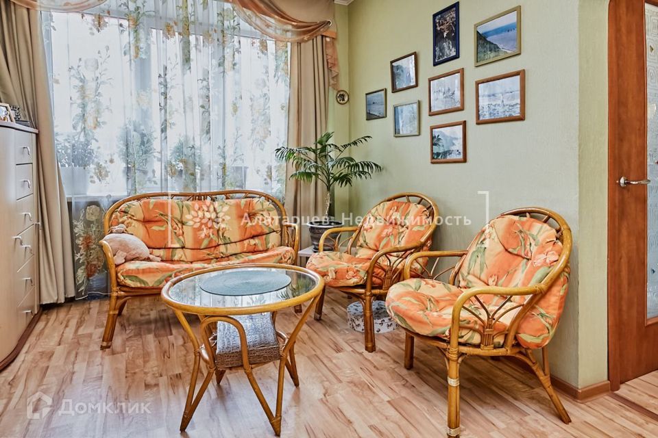 Продаётся 2-комнатная квартира, 43.7 м²