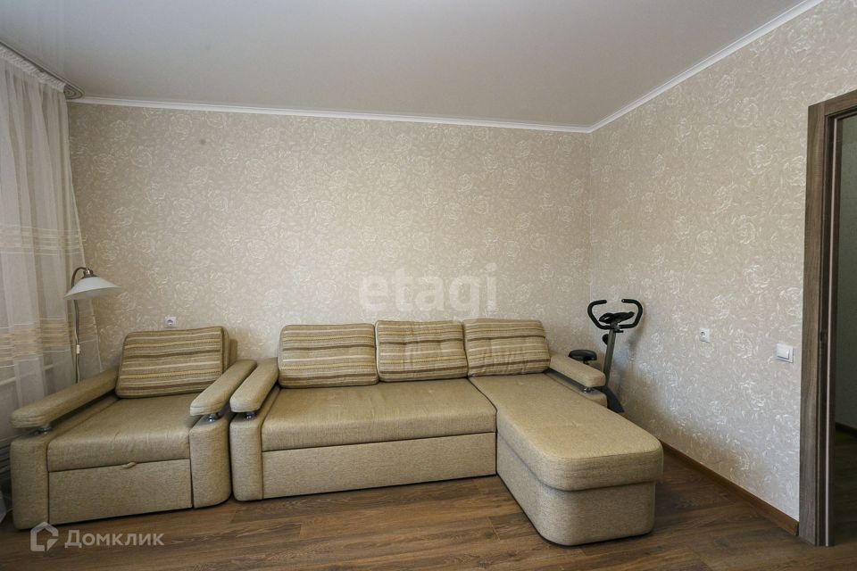 Продаётся 2-комнатная квартира, 64.8 м²
