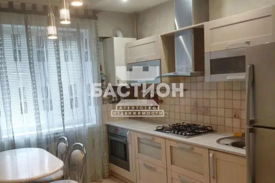 Продаётся 3-комнатная квартира, 68.3 м²