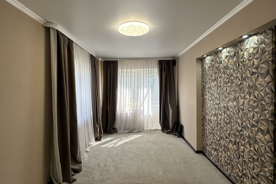 Продаётся 2-комнатная квартира, 42 м²