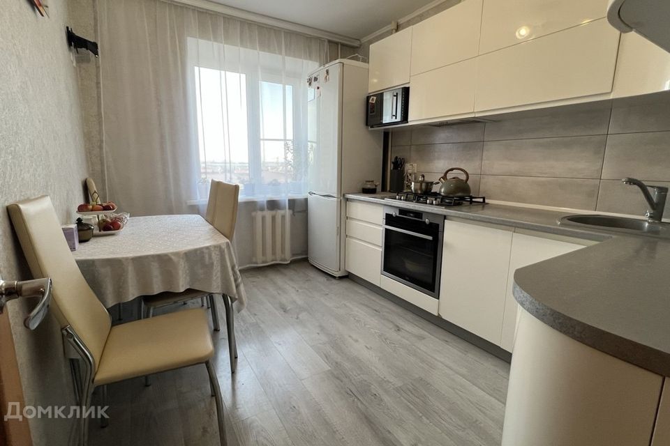 Продаётся 3-комнатная квартира, 60.4 м²