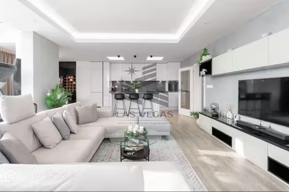 Сдаётся 2-комнатная квартира, 64 м²
