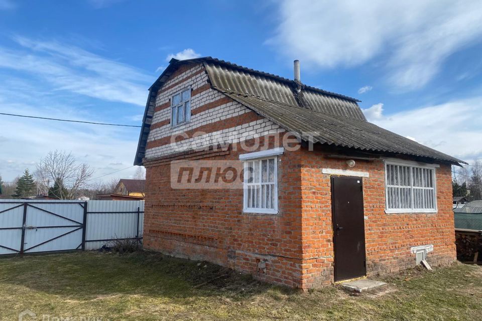Продаётся 2-этажный дом, 44 м²