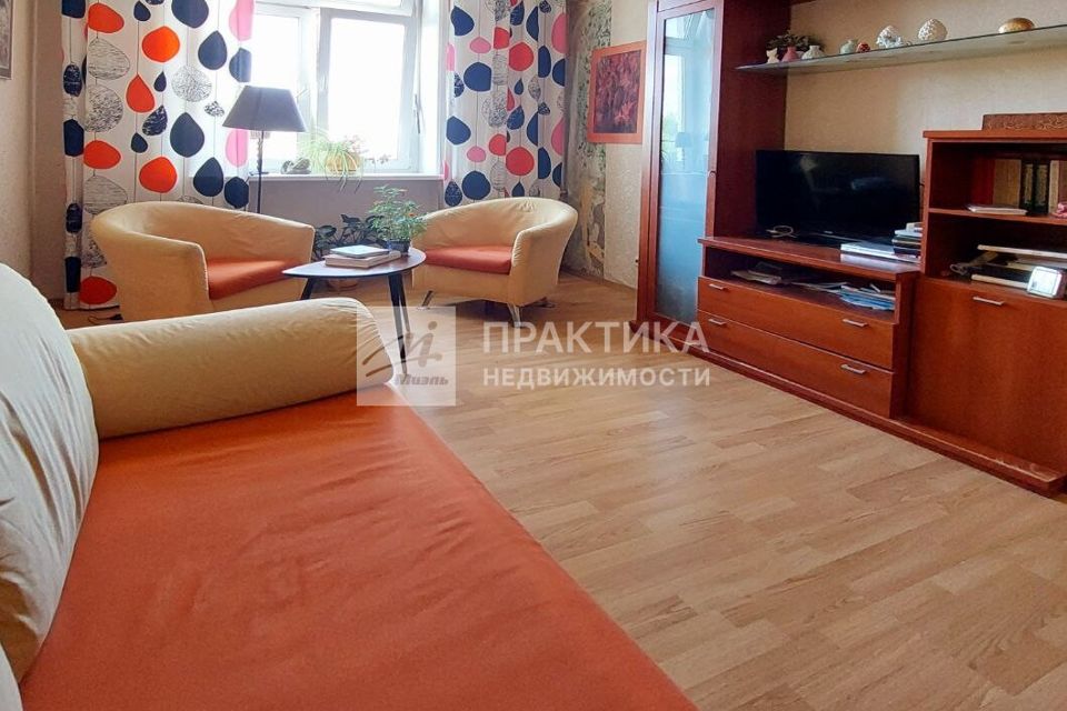 Продаётся 2-комнатная квартира, 65.4 м²