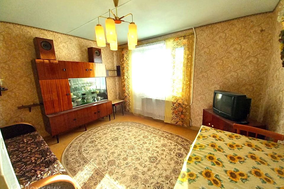 Продаётся 2-комнатная квартира, 43.2 м²