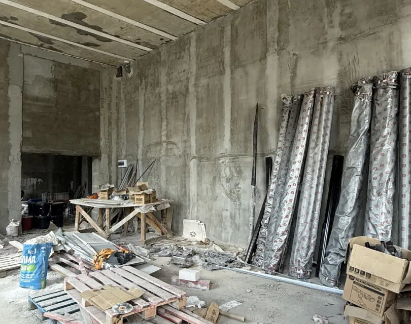 Сдаётся торговое помещение, 180.4 м²
