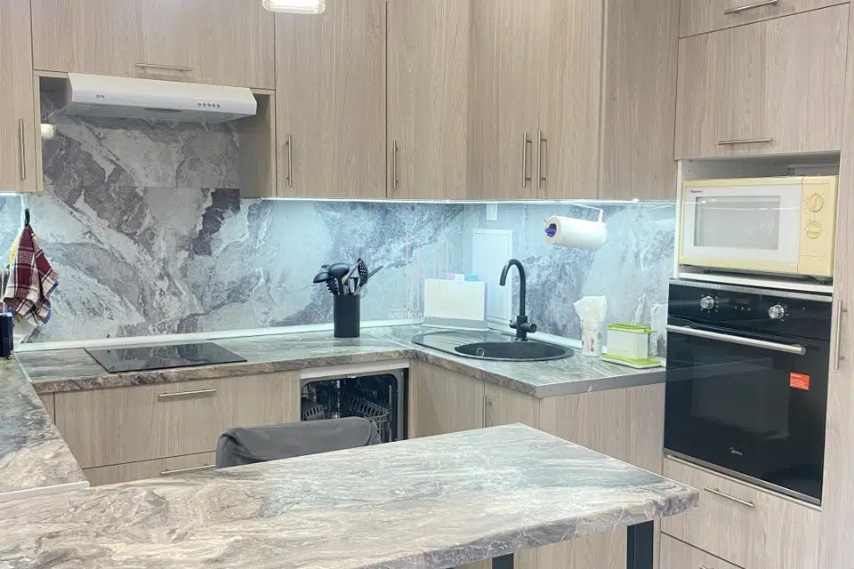 Продаётся 2-комнатная квартира, 51.6 м²