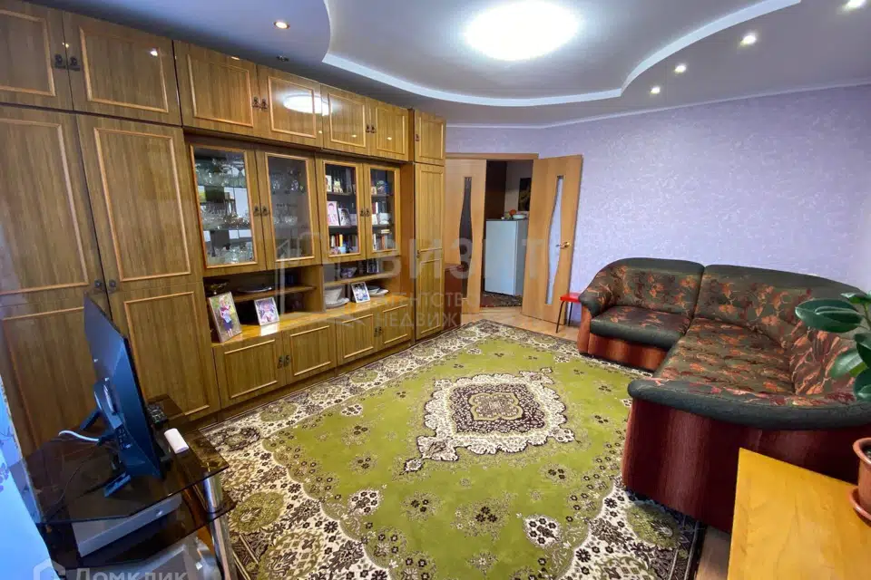 Продаётся 3-комнатная квартира, 60.7 м²