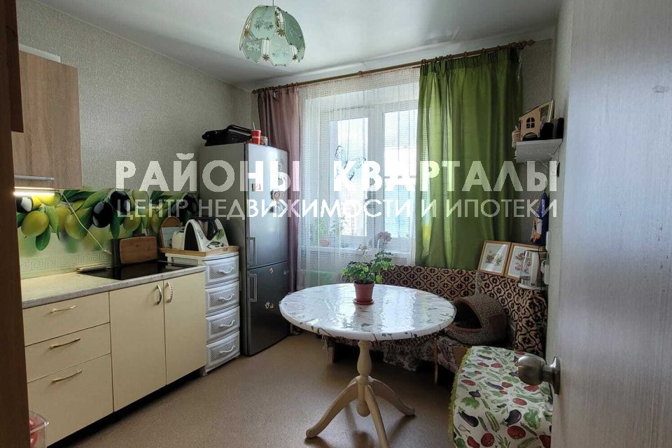 Продаётся 4-комнатная квартира, 89.4 м²