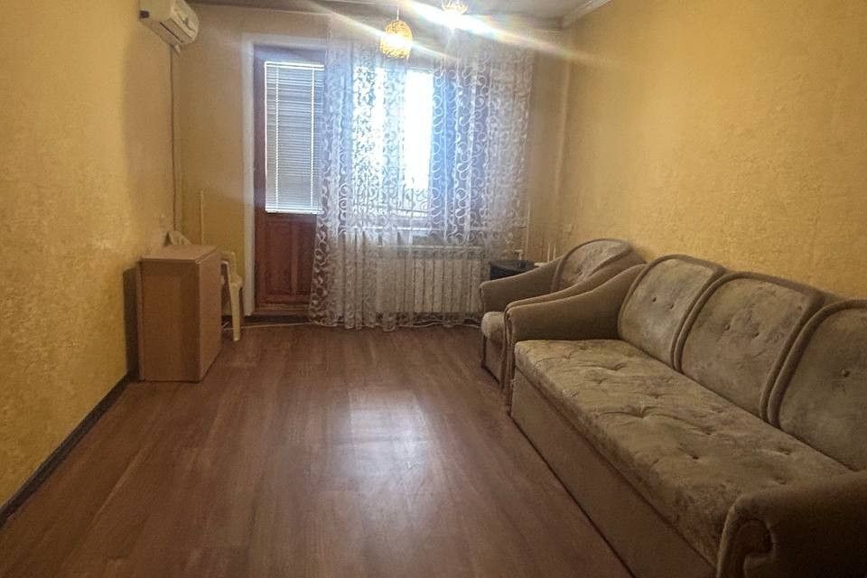 Продаётся 3-комнатная квартира, 64.9 м²