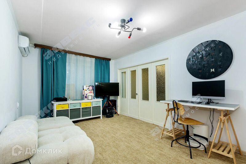 Продаётся 3-комнатная квартира, 46.7 м²