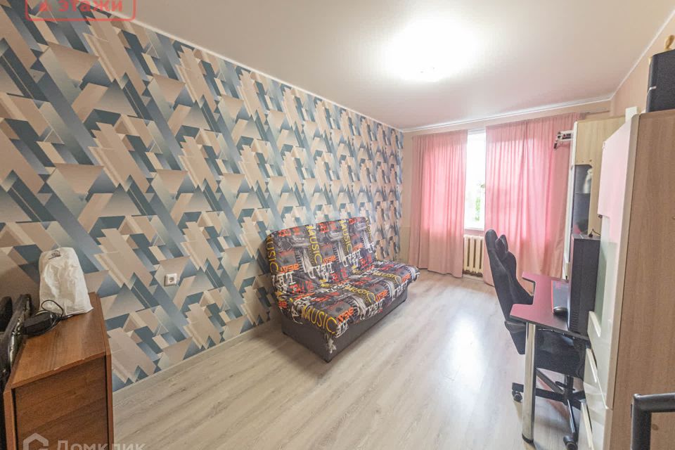 Продаётся 3-комнатная квартира, 64.2 м²