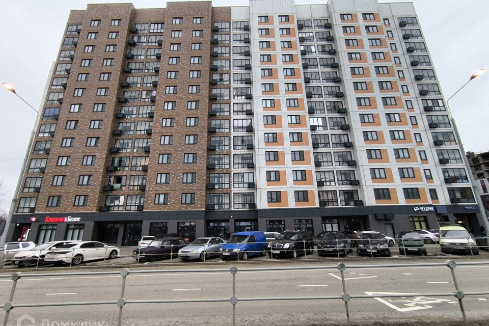 Продаётся 1-комнатная квартира, 51.2 м²