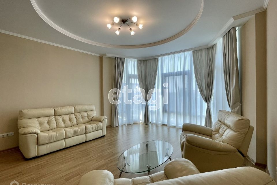 Продаётся 2-комнатная квартира, 88 м²