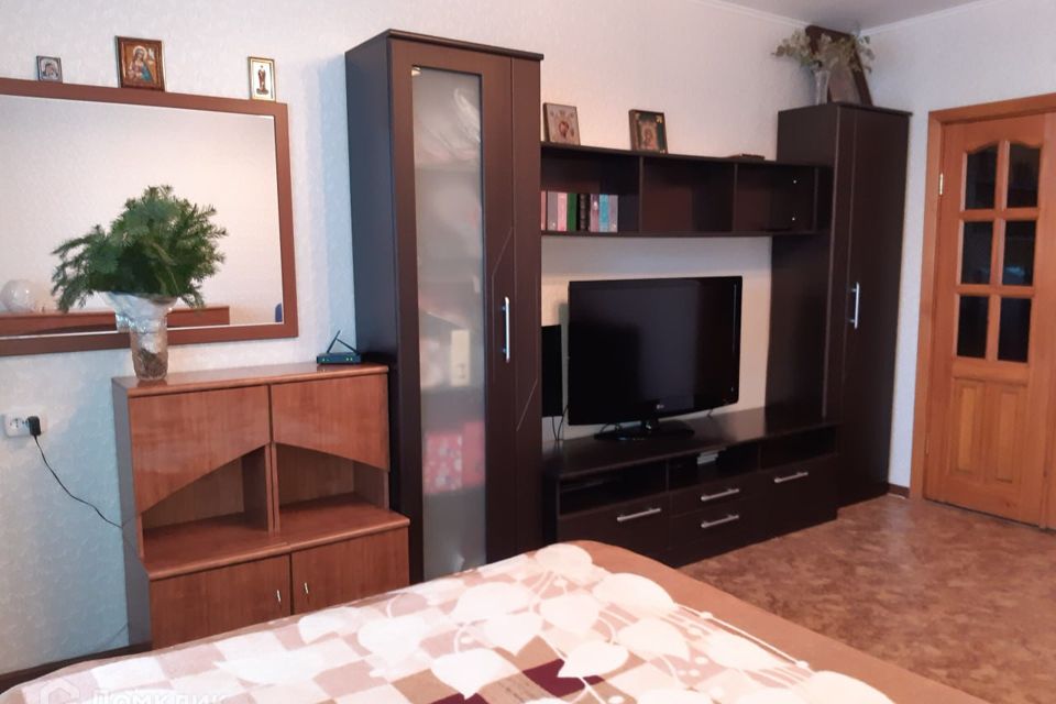 Продаётся 1-комнатная квартира, 38 м²