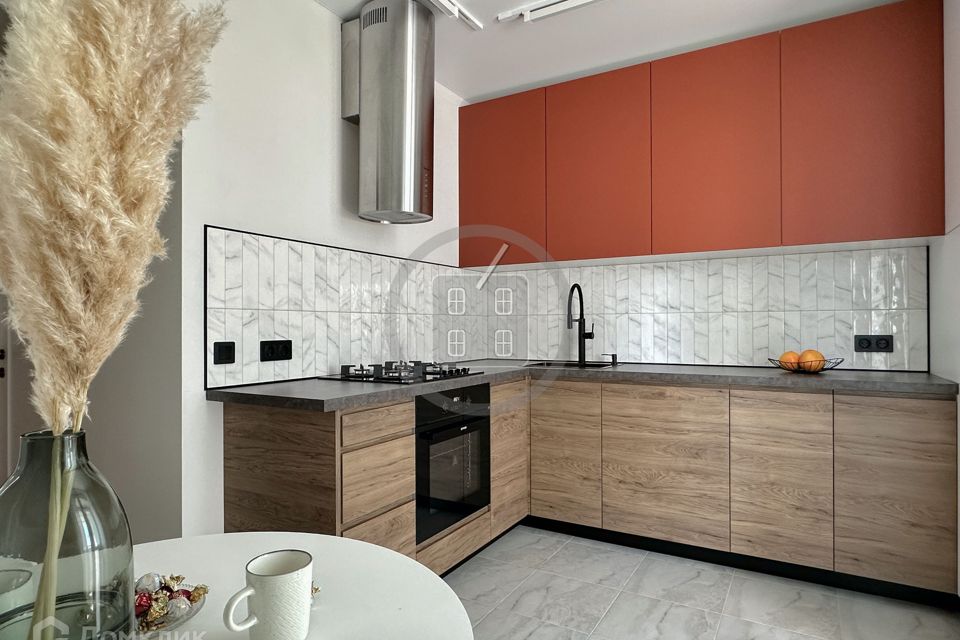 Продаётся 1-комнатная квартира, 43.6 м²