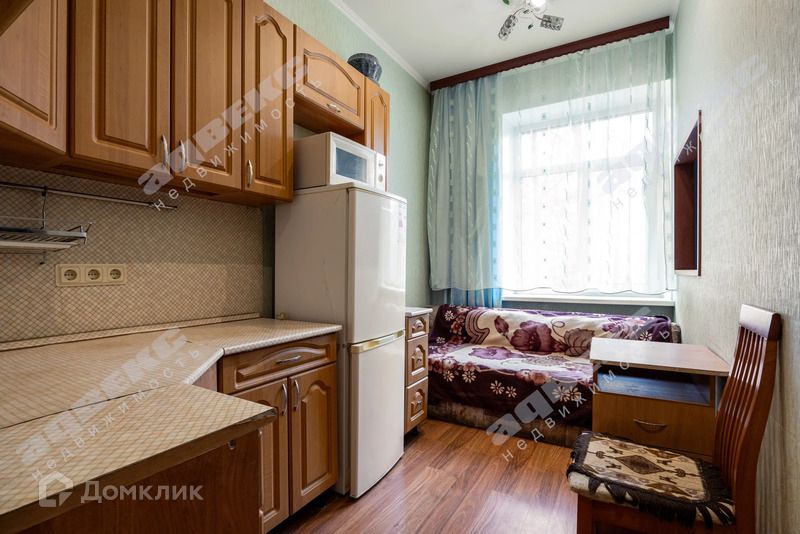 Продаётся комната в 9-комн. квартире, 22.2 м²