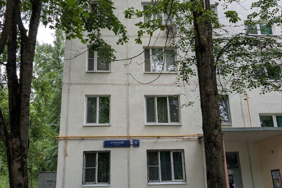 Продаётся 3-комнатная квартира, 60.5 м²