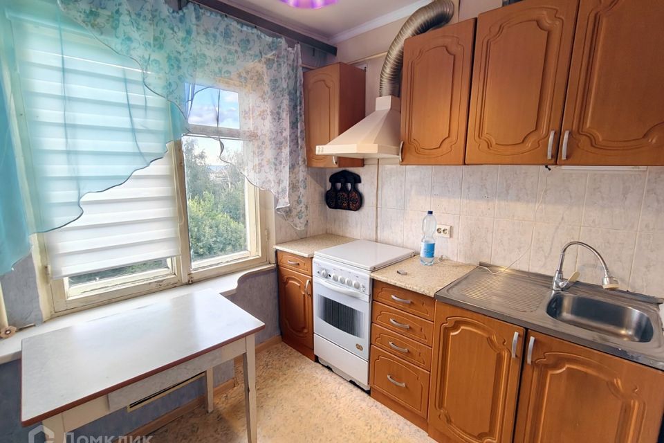 Продаётся 3-комнатная квартира, 59.5 м²