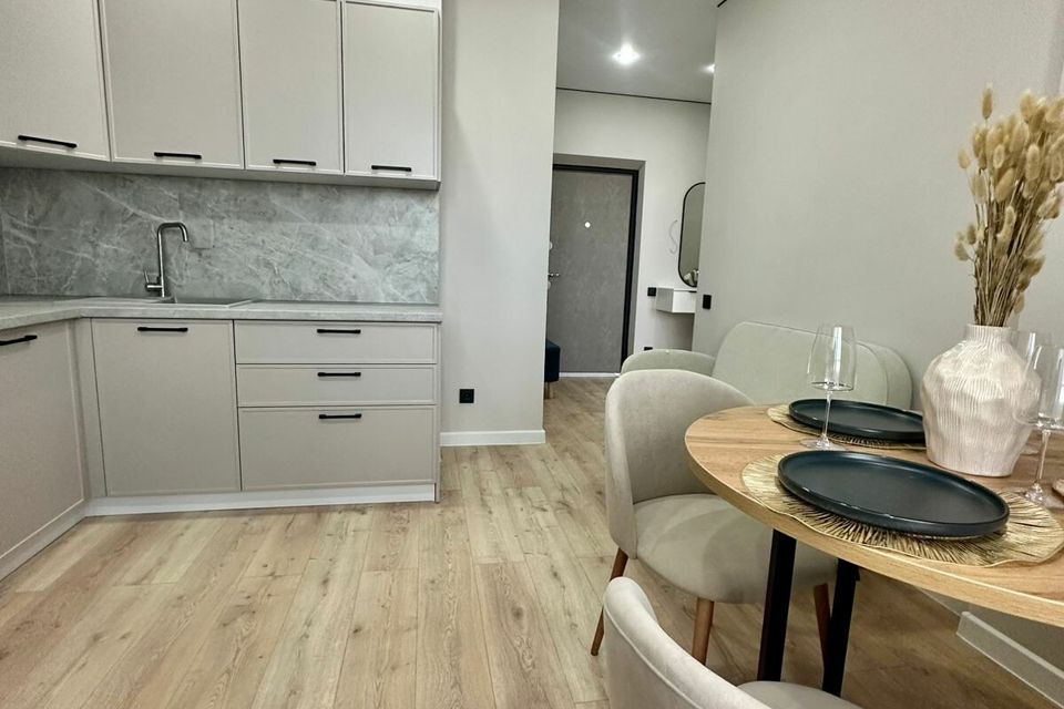Продаётся 1-комнатная квартира, 38 м²