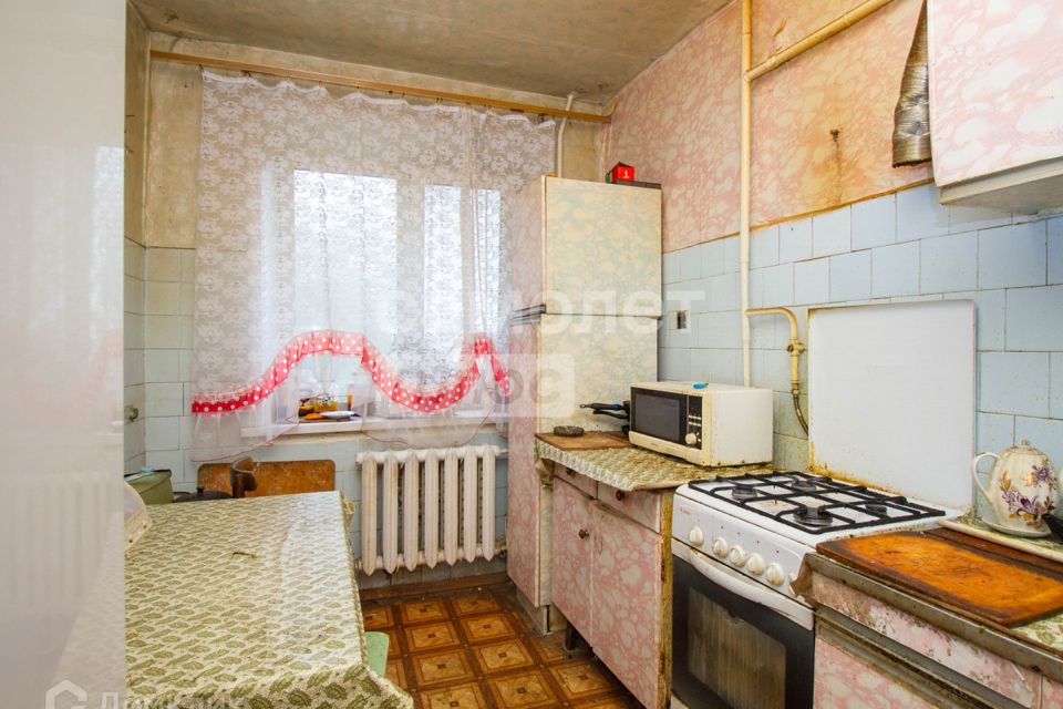Продаётся 3-комнатная квартира, 59.7 м²