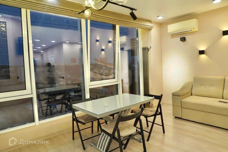 Продаётся 2-комнатная квартира, 55.3 м²