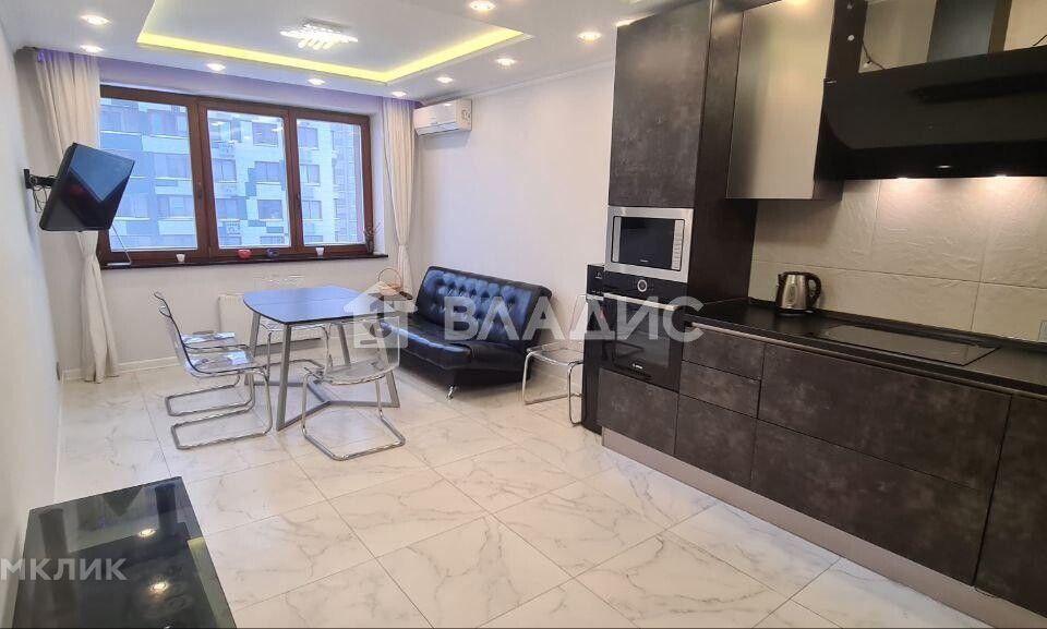 Сдаётся 2-комнатная квартира, 78 м²