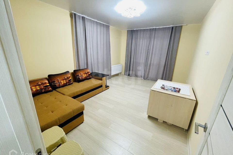 Сдаётся 2-комнатная квартира, 60 м²