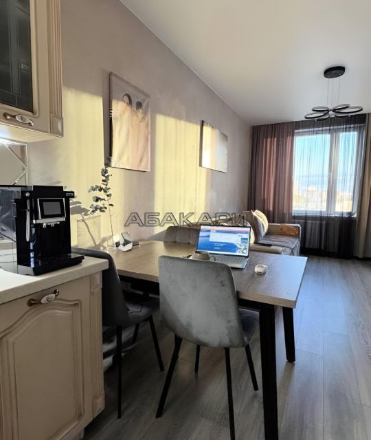 Сдаётся 2-комнатная квартира, 57 м²