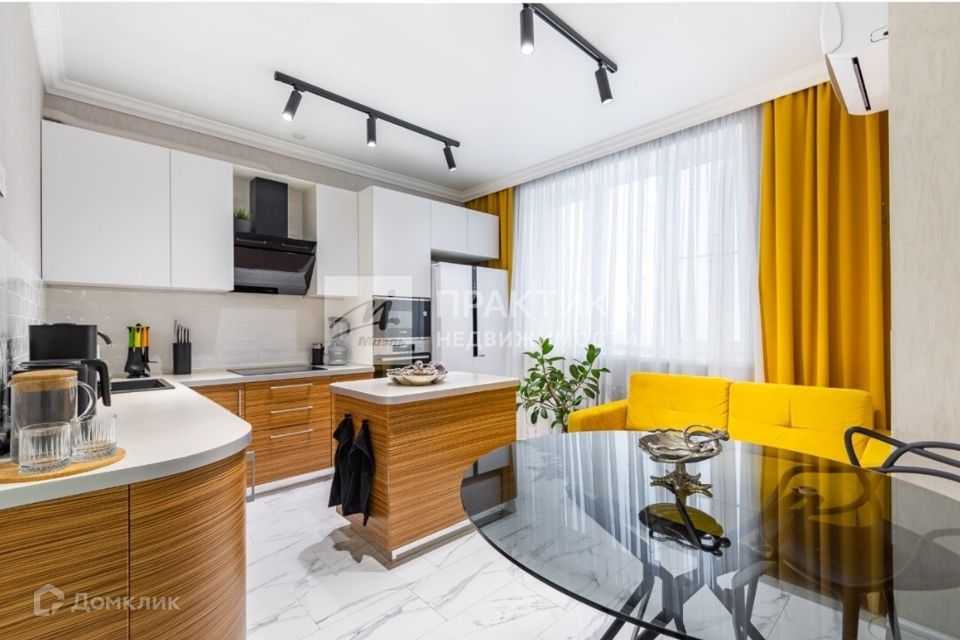 Продаётся 2-комнатная квартира, 45.8 м²