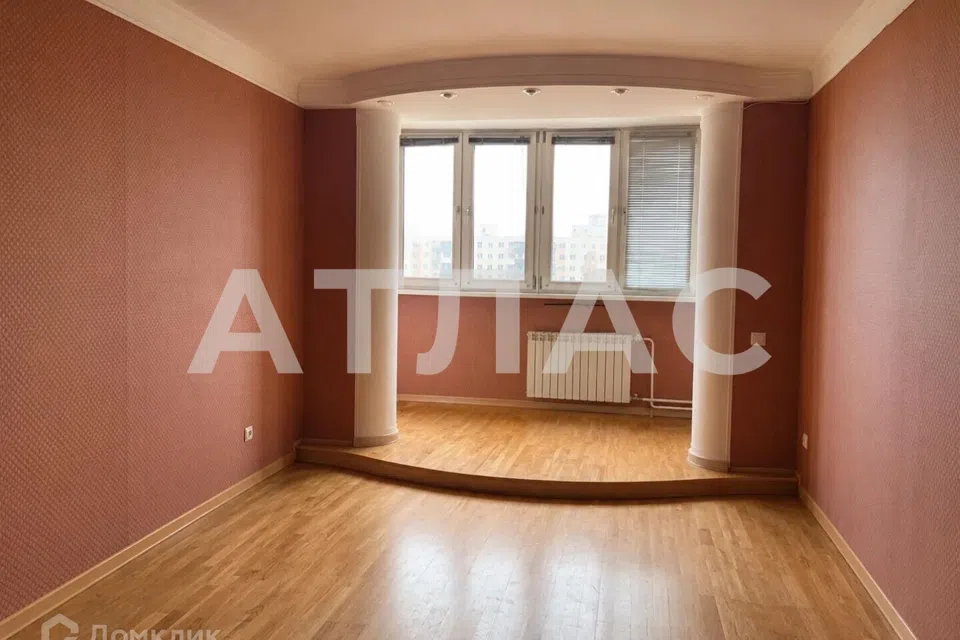 Продаётся 3-комнатная квартира, 57.5 м²