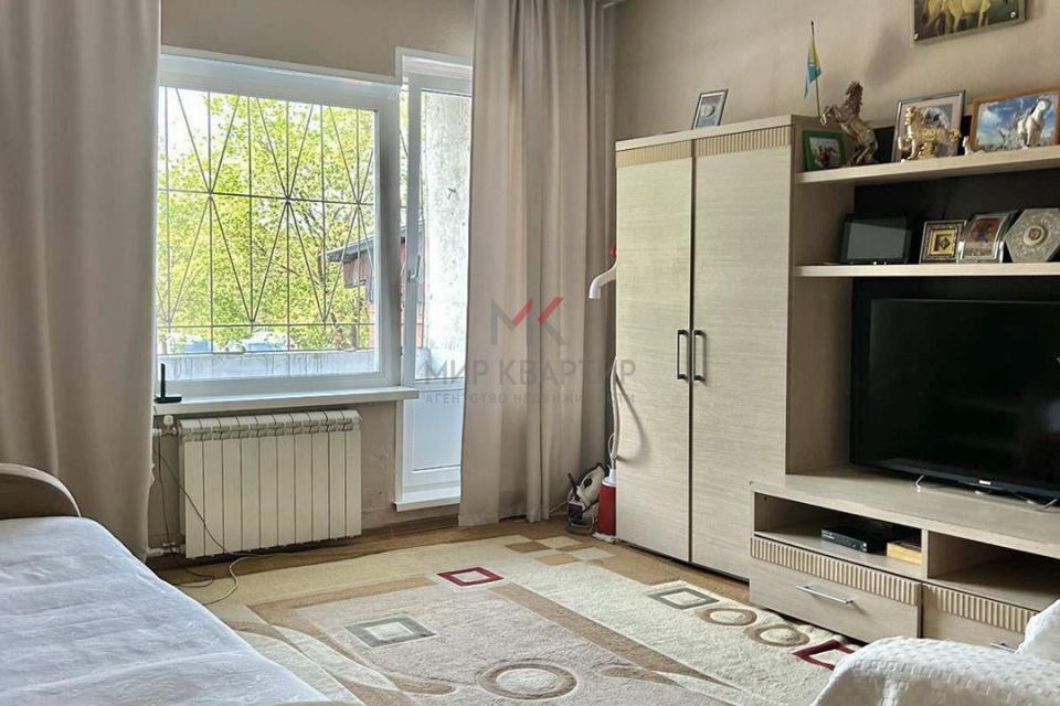 Продаётся 3-комнатная квартира, 69.2 м²