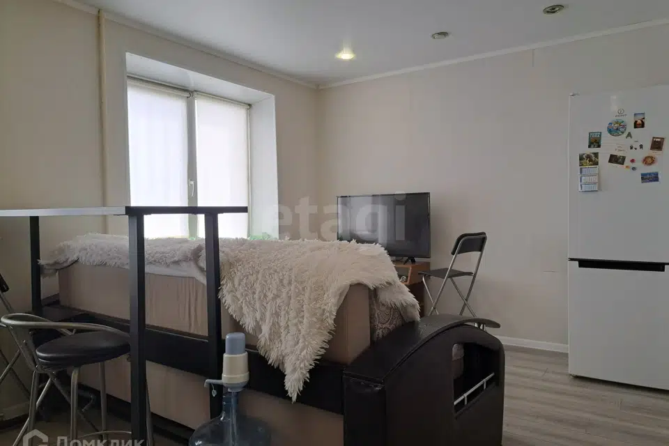 Продаётся 2-комнатная квартира, 57.3 м²