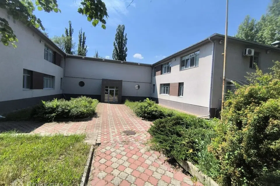 Продаётся помещение своб. назначения, 1466 м²