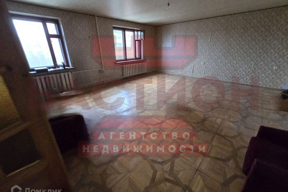 Продаётся 3-комнатная квартира, 110.9 м²